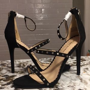 NWT!✨ Zigi Soho black Heels sz 7.5